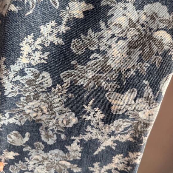 Gap × LoveShackFancy High Rise Floral ‘70s Flare Jeans Blue Front Pocket Sz 32 - Picture 5 of 10